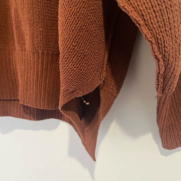 ✨Abercrombie Cozy Brown Knit Sweater✨ - Picture 8 of 9